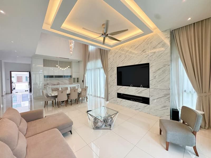 Semi-Detached House for Sale in Cyber 9 (Cyberjaya) - Mohd Aizat Saiful Bahri - Living Room - PropertyGuru.com.my