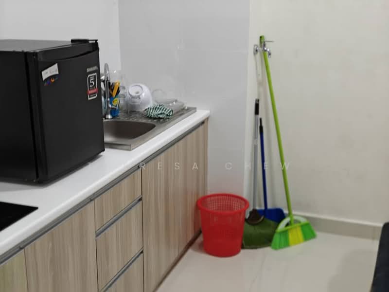 Service Residence for Rent at Core Soho Suite - Theresa Chew - Kitchen - PropertyGuru.com.my