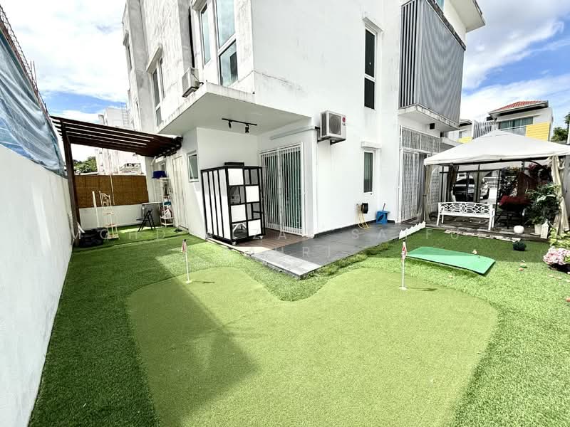 Semi-Detached House for Sale in Bandar Teknologi Kajang (Kajang) - Mohd Aizat Saiful Bahri - Exterior - PropertyGuru.com.my