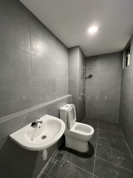 Servis Apartment untuk Dijual di Sunshine Residence - Gladys Kock - Bathroom - PropertyGuru.com.my