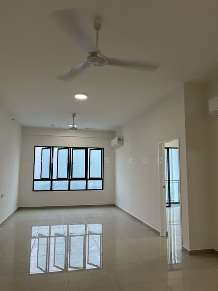 Servis Apartment untuk Dijual di Sunshine Residence - Gladys Kock - Living Room - PropertyGuru.com.my