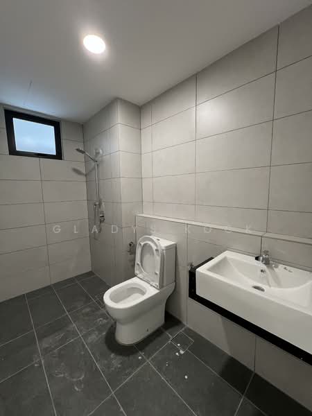 Servis Apartment untuk Dijual di Sunshine Residence - Gladys Kock - Bathroom - PropertyGuru.com.my