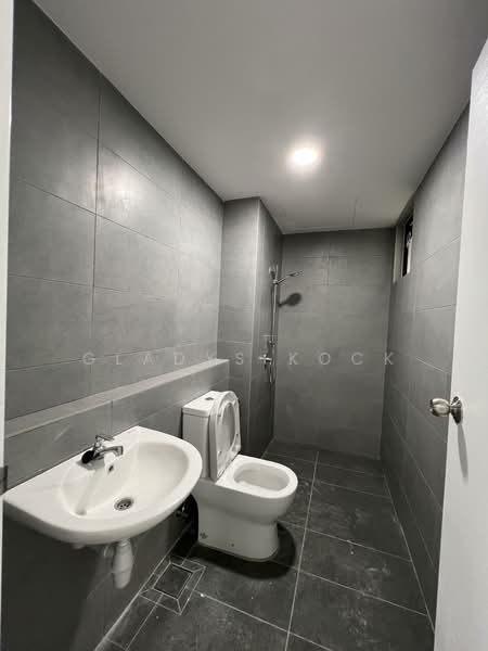 Servis Apartment untuk Dijual di Sunshine Residence - Gladys Kock - Bathroom - PropertyGuru.com.my