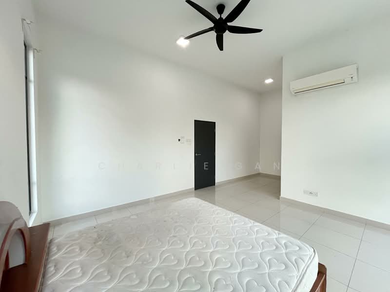 Rumah Kluster untuk Dijual di Canary Garden (Klang) - Charlie Gan - Bedroom - PropertyGuru.com.my
