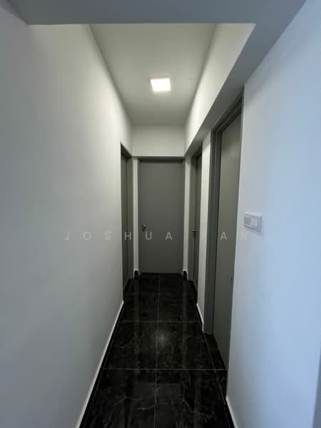 Apartment for Rent at Putra 1 - Joshua Fan - Corridor - PropertyGuru.com.my