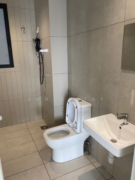 Service Residence for Rent at Kenwingston Avenue - Eunice Tay - Bathroom - PropertyGuru.com.my