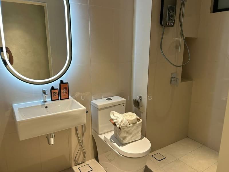 Service Residence for Sale at M Azura - Huei Ling - Bathroom - PropertyGuru.com.my