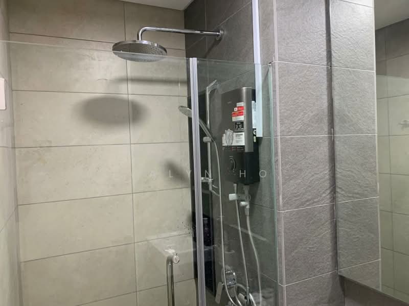 Servis Apartment untuk Disewa di Lot 15 - Valyn Ho - Bathroom - PropertyGuru.com.my