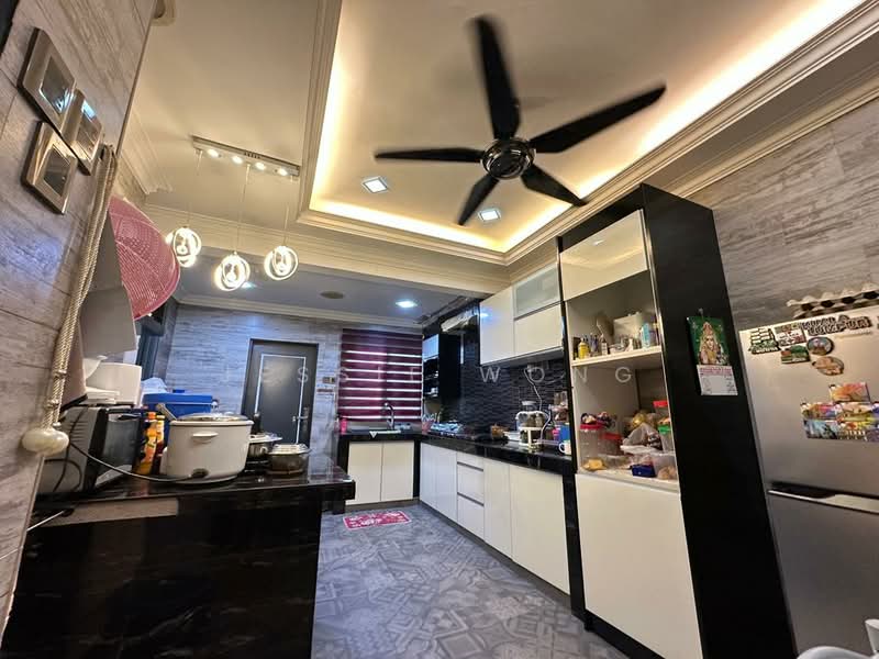 2-storey Terraced House for Sale in Kota Emerald (Rawang) - Jessie Wong - Kitchen - PropertyGuru.com.my