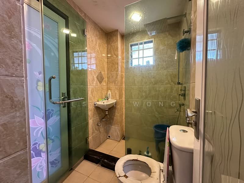 2-storey Terraced House for Sale in Kota Emerald (Rawang) - Jessie Wong - Bathroom - PropertyGuru.com.my