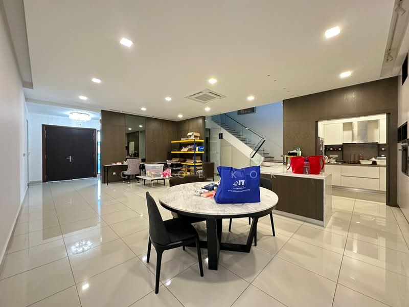 Zero-Lot Bungalow for Sale in Rawang (Selangor) - Chloe Kok - Interior - PropertyGuru.com.my