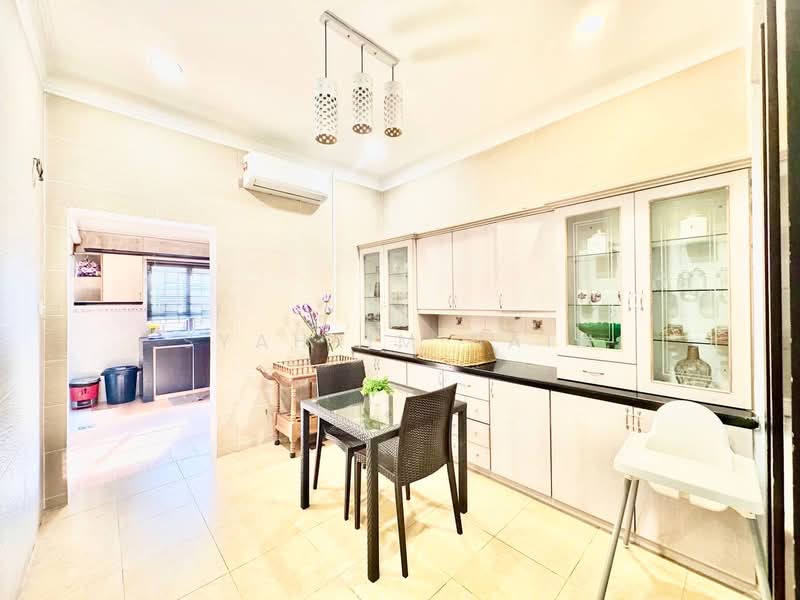 Rumah Teres 2 Tingkat untuk Dijual di Seksyen 5 (Kota Damansara) - Syahrim Naim - Kitchen - PropertyGuru.com.my