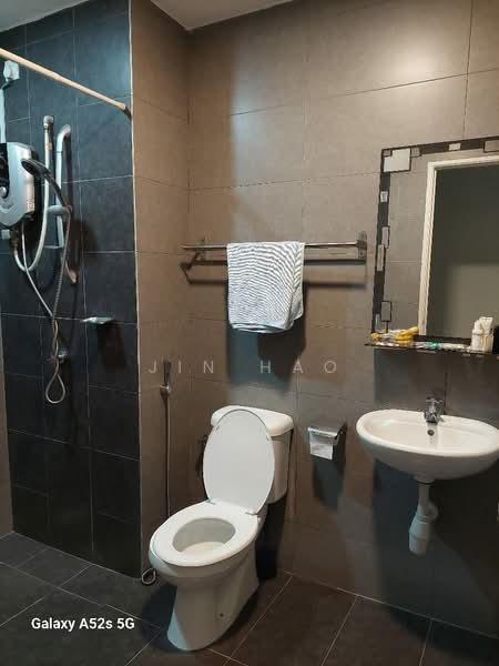 Servis Apartment untuk Disewa di Maxim Citylights @ Sentul KL - Jin Hao - Bathroom - PropertyGuru.com.my