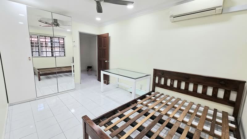2-storey Terraced House for Rent in TAMAN PUCHONG UTAMA (Puchong) - Wendy Chin - Bedroom - PropertyGuru.com.my