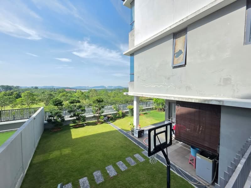 Semi-Detached House for Sale in Sungai Buloh (Selangor) - Evelyn Khoo - Exterior - PropertyGuru.com.my