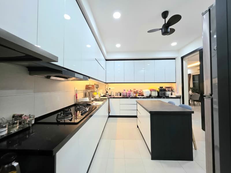 Semi-Detached House for Sale in Sungai Buloh (Selangor) - Evelyn Khoo - Kitchen - PropertyGuru.com.my