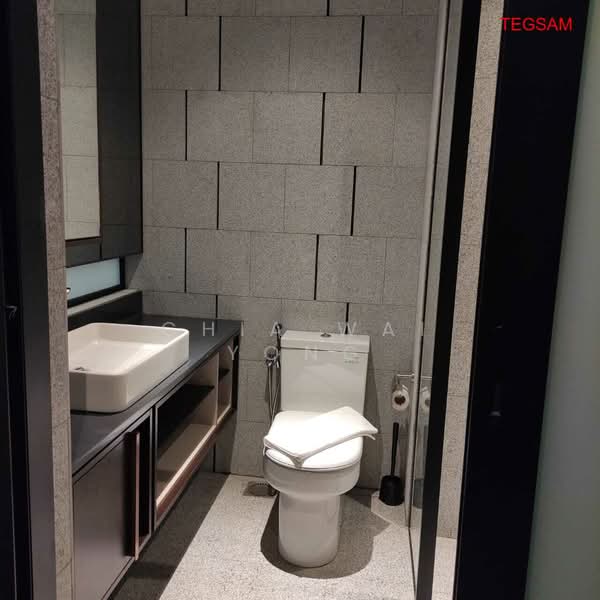 Service Residence for Rent at Scarletz Suites @ KL City Centre - Chia Wai Yong - Bathroom - PropertyGuru.com.my