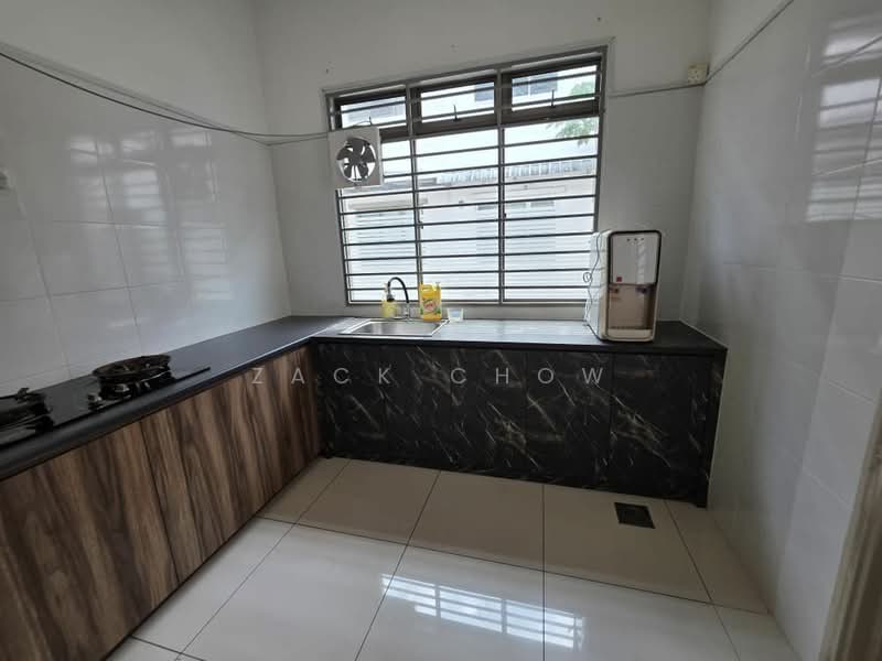 2-storey Terraced House for Sale in Taman Dato Onn (Johor Bahru) - Zack Chow - Kitchen - PropertyGuru.com.my