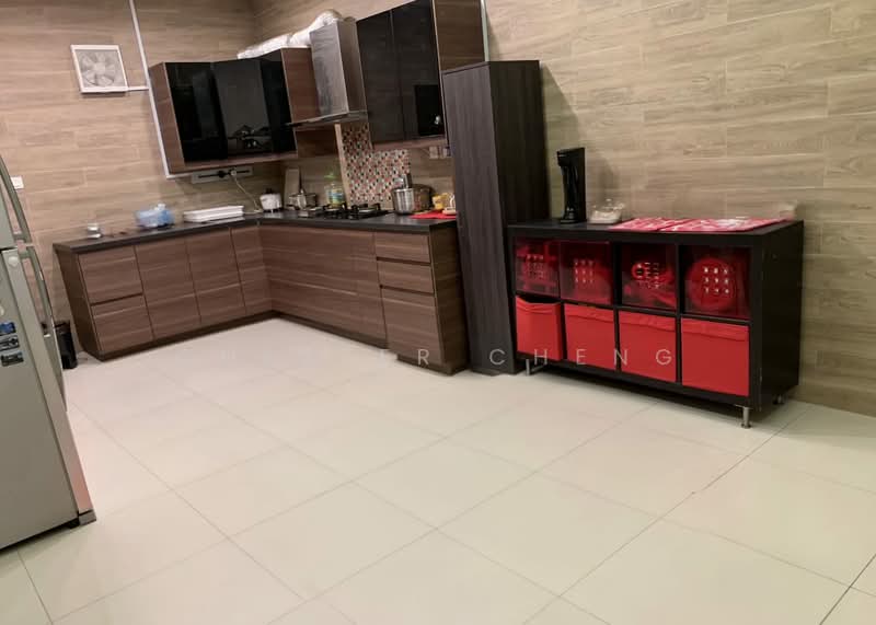 Terraced House for Sale in Temasya Glenmarie (Glenmarie) - Chester Cheng - Kitchen - PropertyGuru.com.my