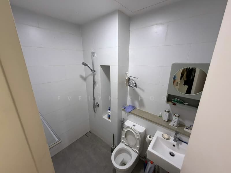 Rumah Teres 3 Tingkat untuk Dijual di Tamansari (Rawang) - Evelyn Khoo - Bathroom - PropertyGuru.com.my