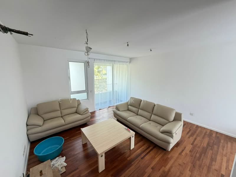 Rumah Teres 3 Tingkat untuk Dijual di Tamansari (Rawang) - Evelyn Khoo - Hallway - PropertyGuru.com.my