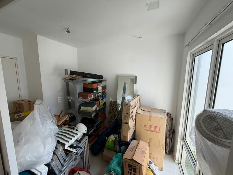 Rumah Teres 3 Tingkat untuk Dijual di Tamansari (Rawang) - Evelyn Khoo - Room - PropertyGuru.com.my