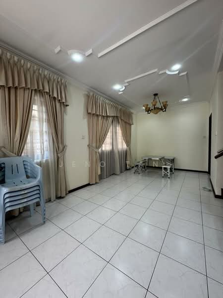 2-storey Terraced House for Rent in Kuching (Sarawak) - Jeno Tan - Living Room - PropertyGuru.com.my