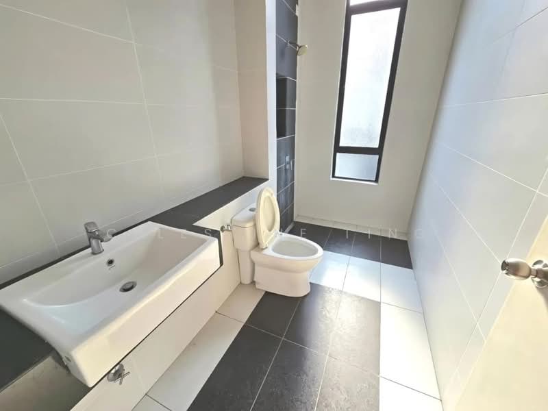 Semi-Detached House for Sale in Eco Majestic (Semenyih) - Celestine Ting - Bathroom - PropertyGuru.com.my