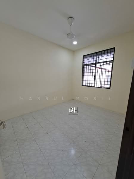 1-storey Terraced House for Sale in Taman Serai Setia (Padang Serai) - Hasrul Rosli - Interior - PropertyGuru.com.my