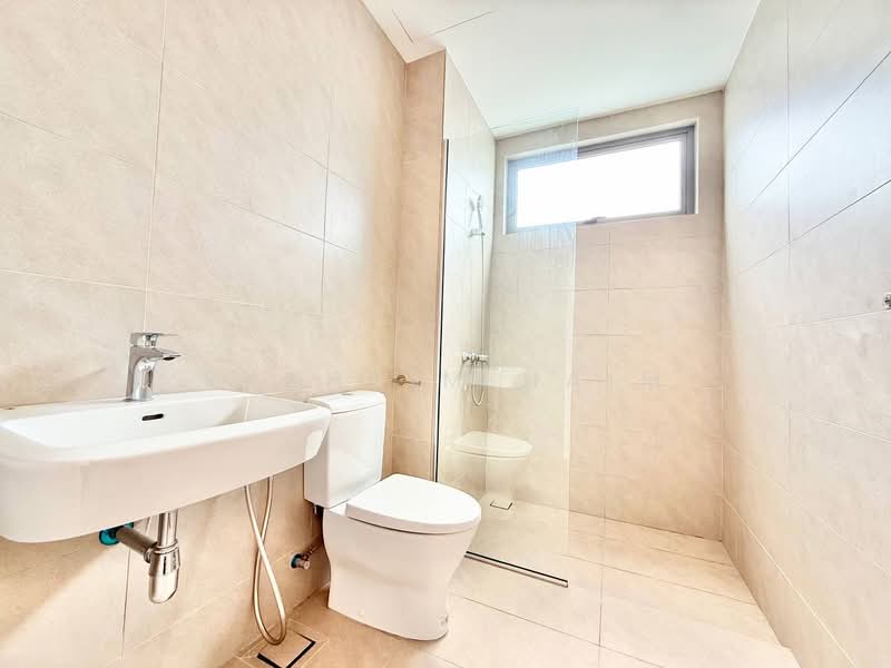 Rumah Berkembar untuk Dijual di Kota Kemuning (Shah Alam) - Syahrim Naim - Bathroom - PropertyGuru.com.my