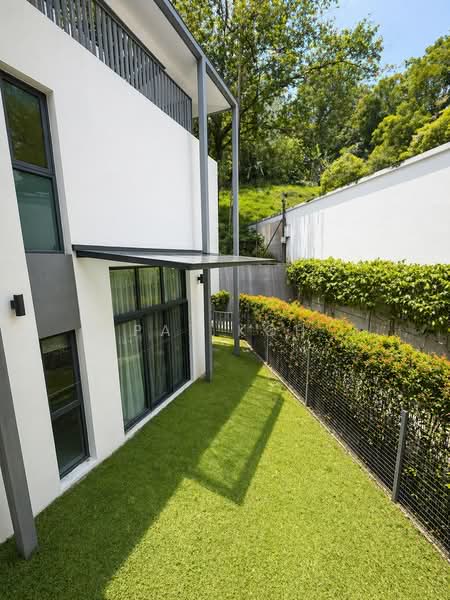 Terraced House for Sale in Desa Parkcity (Kuala Lumpur) - Pat Koh - Garden - PropertyGuru.com.my