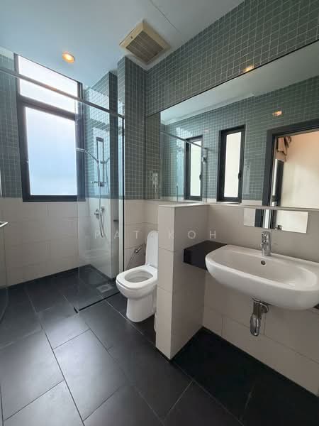 Terraced House for Sale in Desa Parkcity (Kuala Lumpur) - Pat Koh - Bath 2 - PropertyGuru.com.my