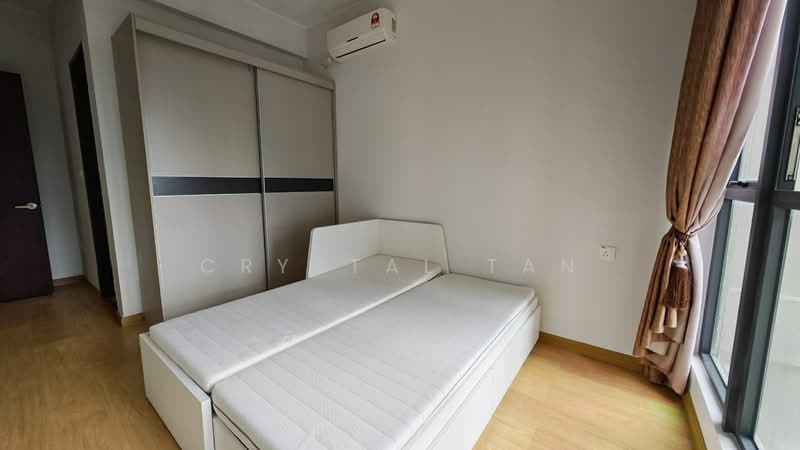 Kondominium untuk Dijual di Royal Strand @ Country Garden Danga Bay - Crystal Tan - Bedroom - PropertyGuru.com.my