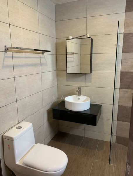 Apartment for Rent at Molek Regency - Thea Lai - Bathroom - PropertyGuru.com.my