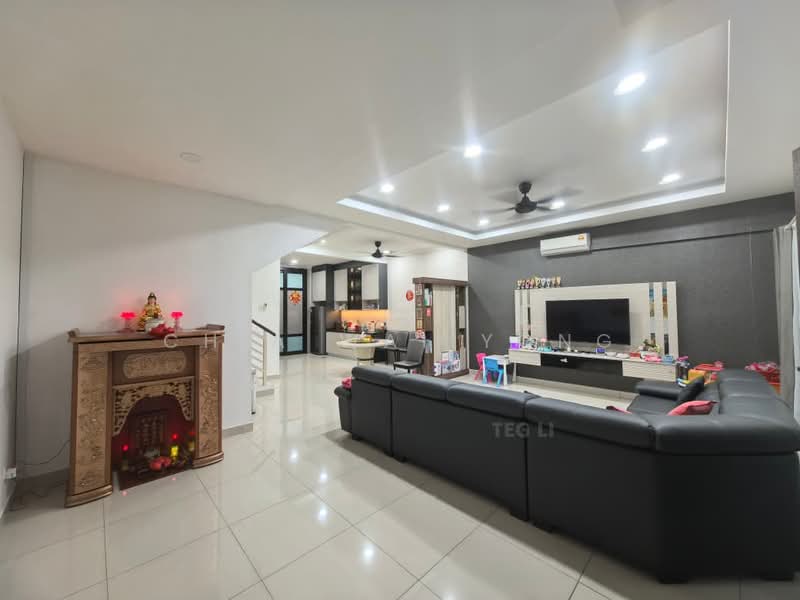 Rumah Teres 2.5 Tingkat untuk Dijual di Bandar Puteri Klang (Klang) - Chia Wai Yong - Living Room - PropertyGuru.com.my