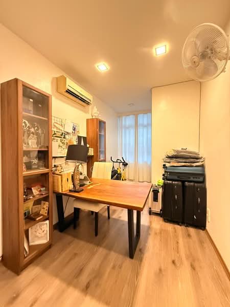 2-storey Terraced House for Sale in Taman Bestari Indah (Ulu Tiram) - Hong . - Study - PropertyGuru.com.my