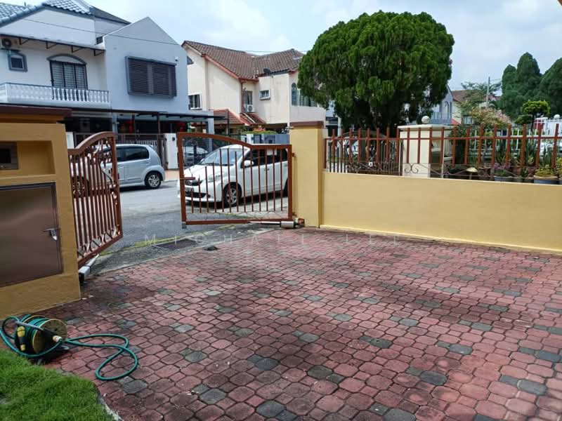 Rumah Teres untuk Disewa di Usj 18 (Subang Jaya) - Michael Lee - Exterior - PropertyGuru.com.my