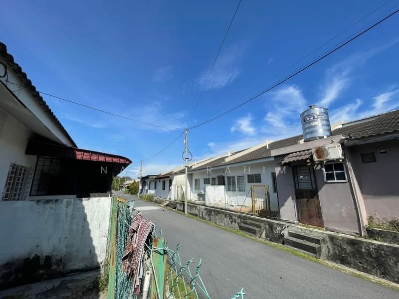 1-storey Terraced House for Sale in Bandar Baru Enstek (Bandar Enstek) - Nadia Rahim - PropertyGuru.com.my