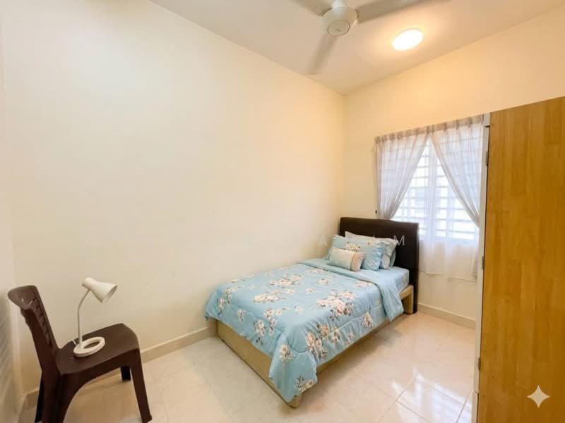 1-storey Terraced House for Sale in Bandar Baru Enstek (Bandar Enstek) - Nadia Rahim - Bedroom - PropertyGuru.com.my