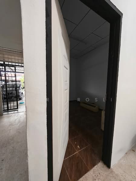 Rumah Teres 1 Tingkat untuk Dijual di Taman Desa Aman (Sungai Lalang) - Hasrul Rosli - Interior - PropertyGuru.com.my
