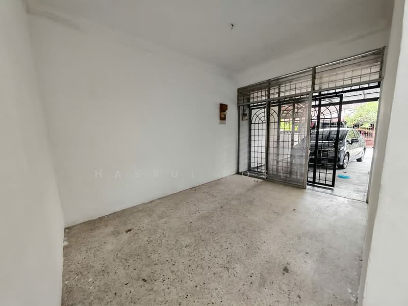 Rumah Teres 1 Tingkat untuk Dijual di Taman Desa Aman (Sungai Lalang) - Hasrul Rosli - Entrance - PropertyGuru.com.my