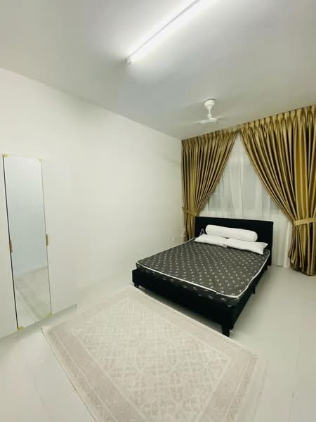 Condominium for Rent at Residensi Sateria - Zehan Zaki - Bedroom - PropertyGuru.com.my