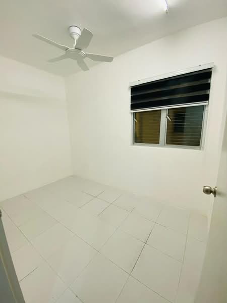 Condominium for Rent at Residensi Sateria - Zehan Zaki - Interior - PropertyGuru.com.my