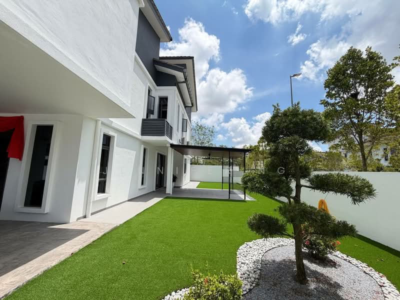 Semi-Detached House for Sale in Seksyen U1 (Glenmarie) - Jennifer Ng - Exterior - PropertyGuru.com.my