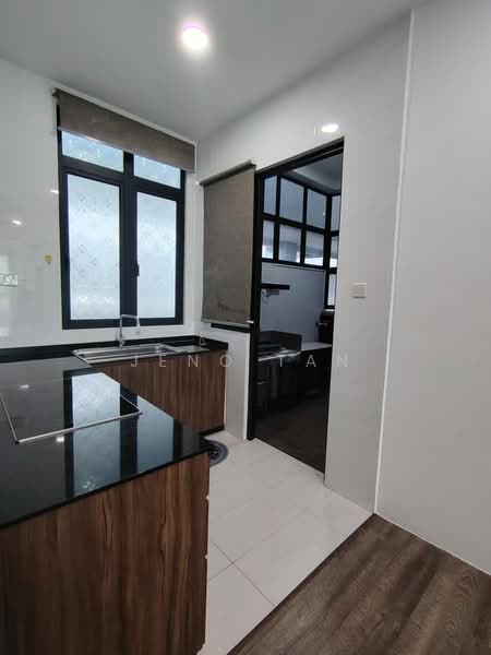 Condominium for Rent at Royal Oak Kuching - Jeno Tan - Kitchen - PropertyGuru.com.my