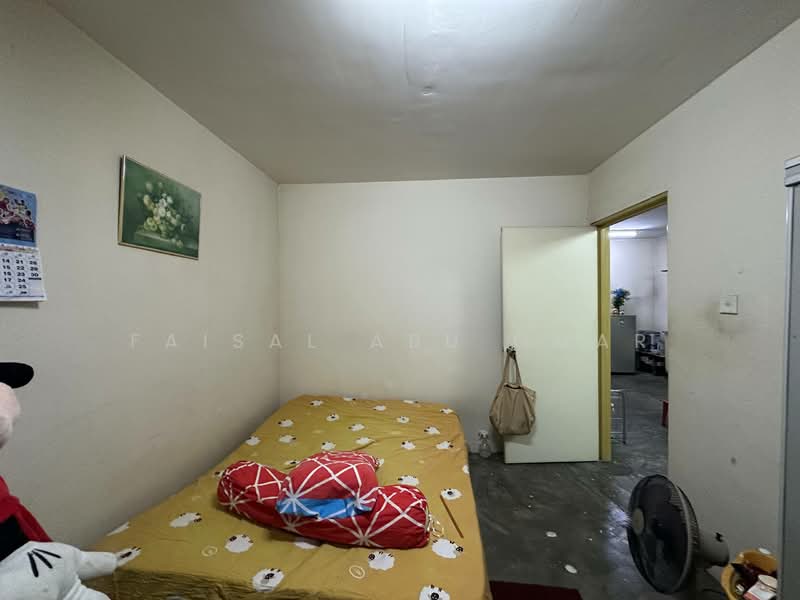 Rumah Flat untuk Dijual di PPR Kerinchi Lembah Pantai - Faisal Abu Omar - Bedroom - PropertyGuru.com.my