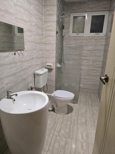 Kondominium untuk Disewa di QuayWest Residence - May Choo - Bathroom - PropertyGuru.com.my