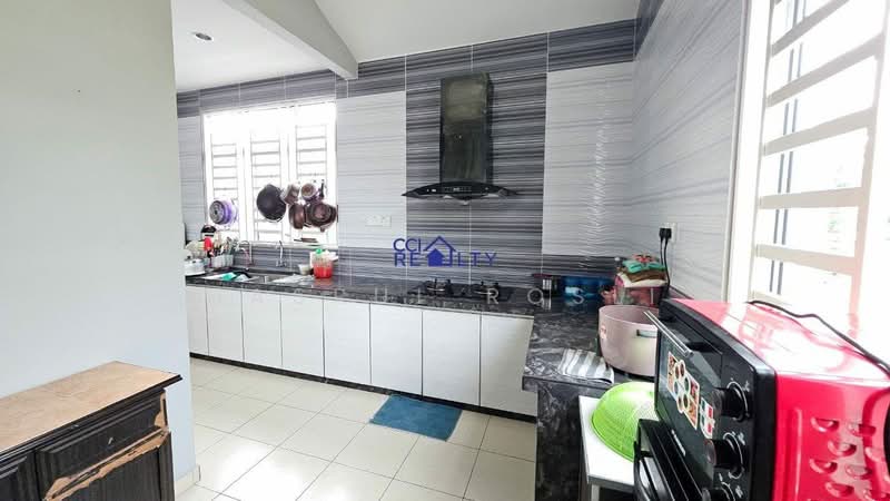 Rumah Berkembar untuk Dijual di Kulim (Kedah) - Hasrul Rosli - Kitchen - PropertyGuru.com.my