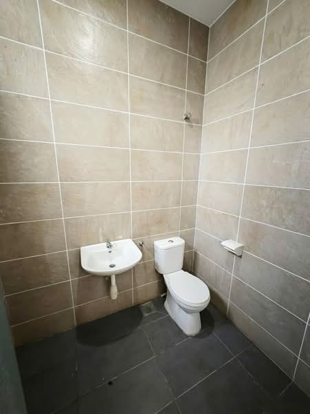 Rumah Teres 2 Tingkat untuk Dijual di Chemor (Perak) - Sam Lam - Bathroom - PropertyGuru.com.my