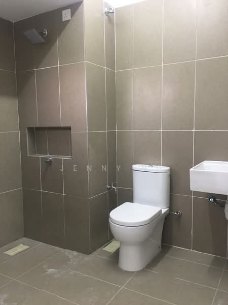 2-storey Terraced House for Sale in Bandar Mahkota (Banting) - Jenny Ng - Bathroom - PropertyGuru.com.my